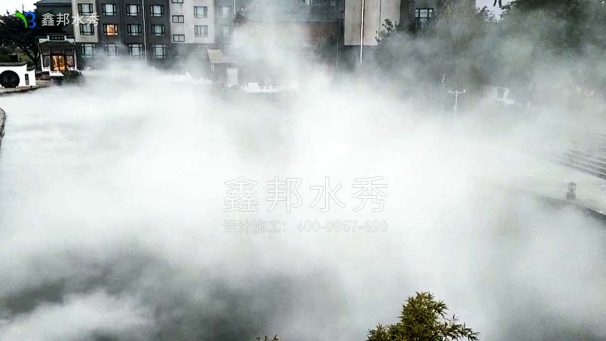 【云雾喷泉】四川乐山酒店人工湖云雾喷泉