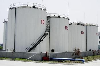大型重油储油罐防腐技术应用