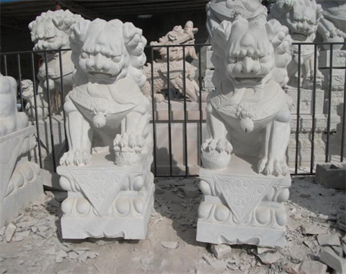 四川汉白玉雕塑从石材到成型的过程