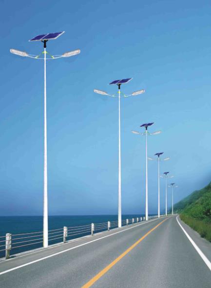 太阳能高杆灯产品有哪些优势