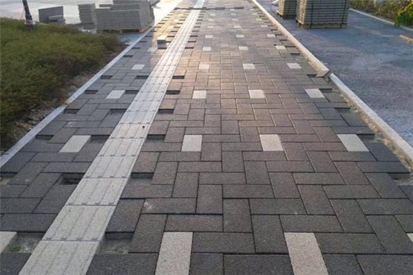 生态陶瓷透水砖作为城市路面铺材,具有哪些优点