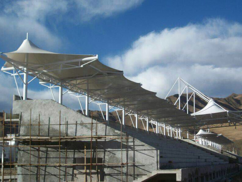 贵州体育场看台膜结构设计