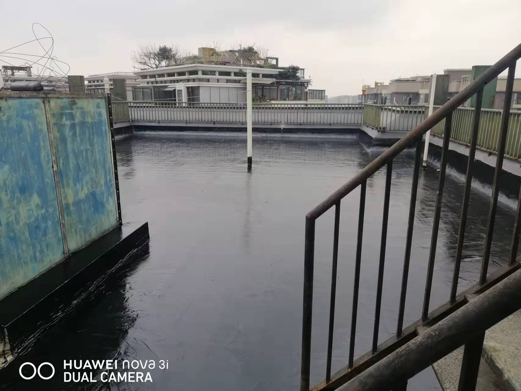 高新区某私人住宅屋面防水