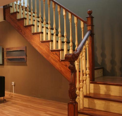 成都樓梯扶手有哪些材質可以選擇呢