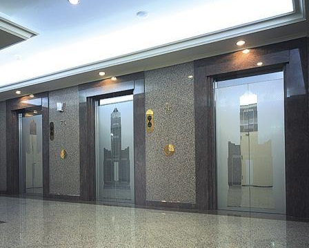 您听说的电梯自救常识都是错的？电梯安装厂家这样说
