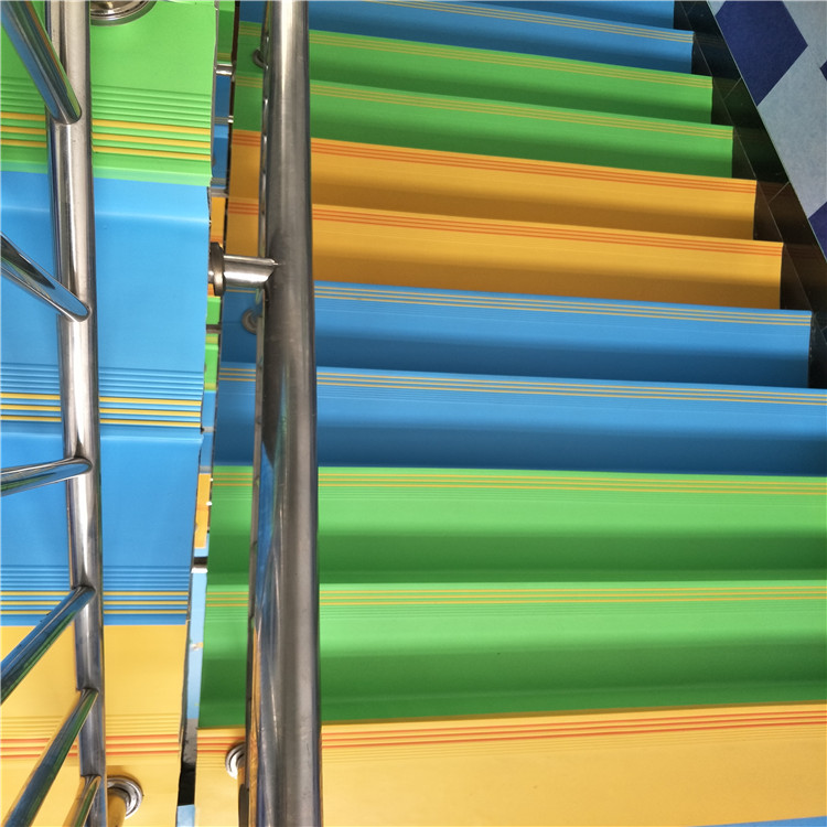 不适宜的楼梯踏步颜色有哪些？博帆时代建筑材料小编给大家分享一下