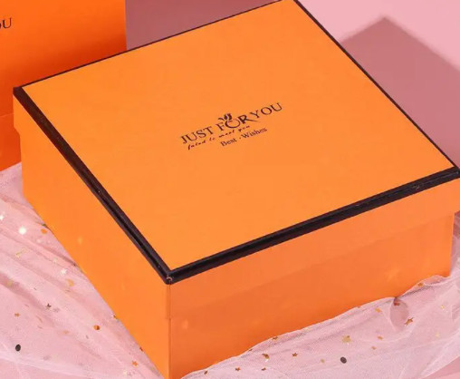 礼品盒在原始设计中应注意颜色的准确使用