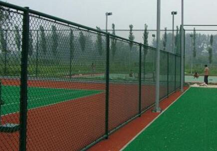 球场护栏网的特征以及常用规格