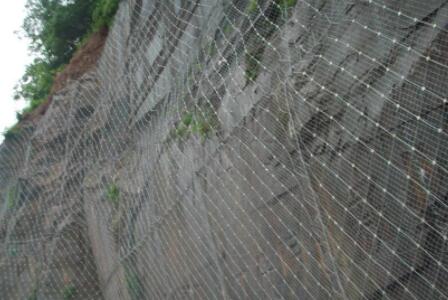 边坡防护网结构特征