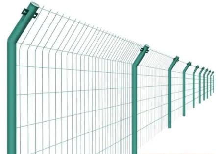 兰州护栏网的安装主要包括几个步骤