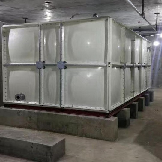 宁夏玻璃钢储水箱