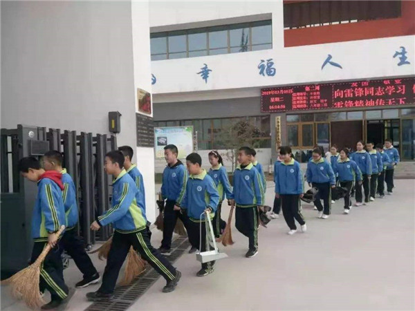 河南校园军训价格