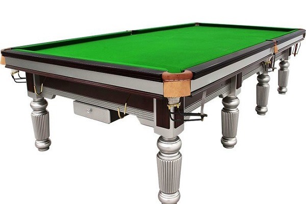 放置一張臺球桌的占地面積應該是多少？