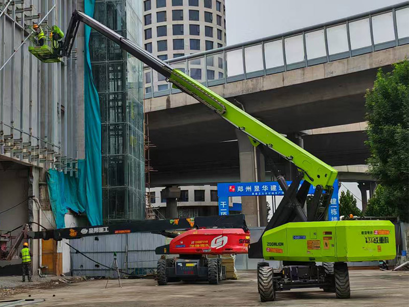 郑州自行式越野高空作业车