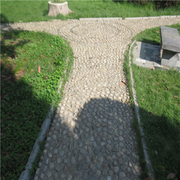 南召河石鹅卵石铺装 为园林公园庭院做出它应有的贡献
