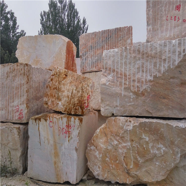 南召销售自然石荒料 利用废料美化环境