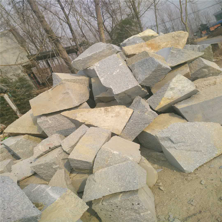 郑州批发花岗岩下脚料 边角废料 护坡碎石 护岸石