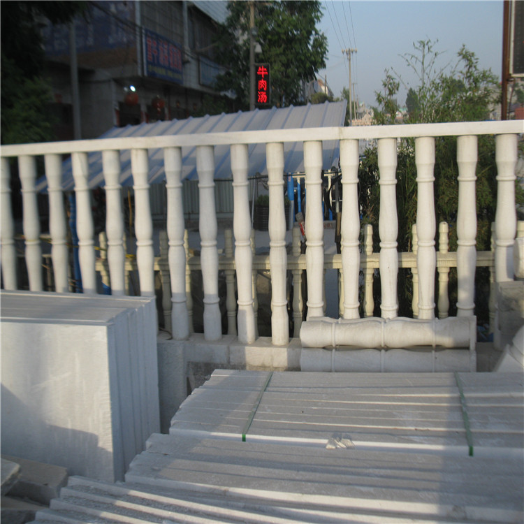 郑州白色花瓶栏板 石栏杆供应