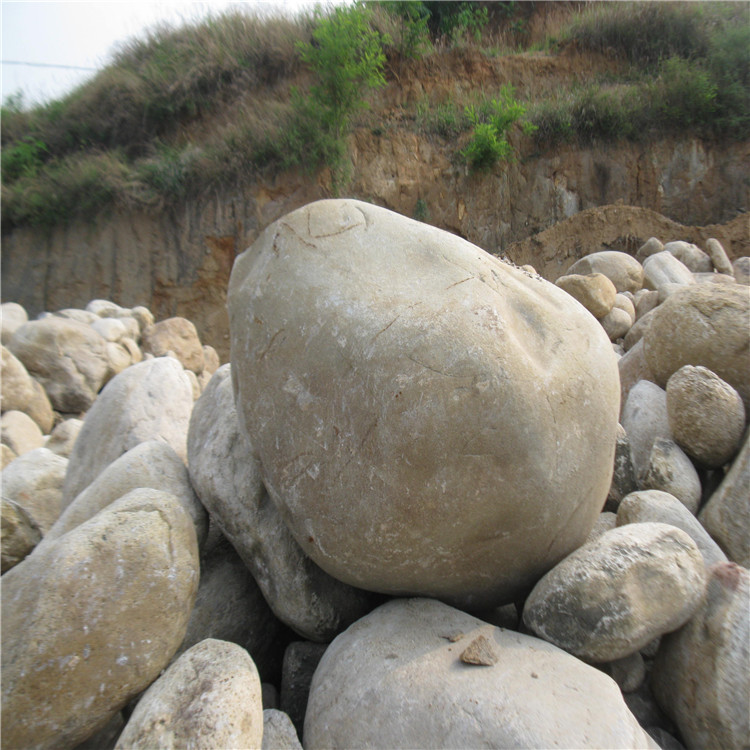 南阳河卵景石多少钱一吨