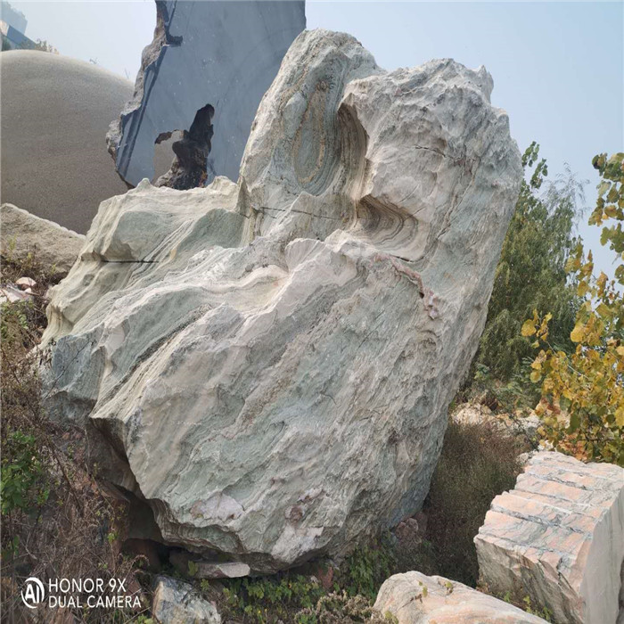 郑州出售野山石 自然石假山石