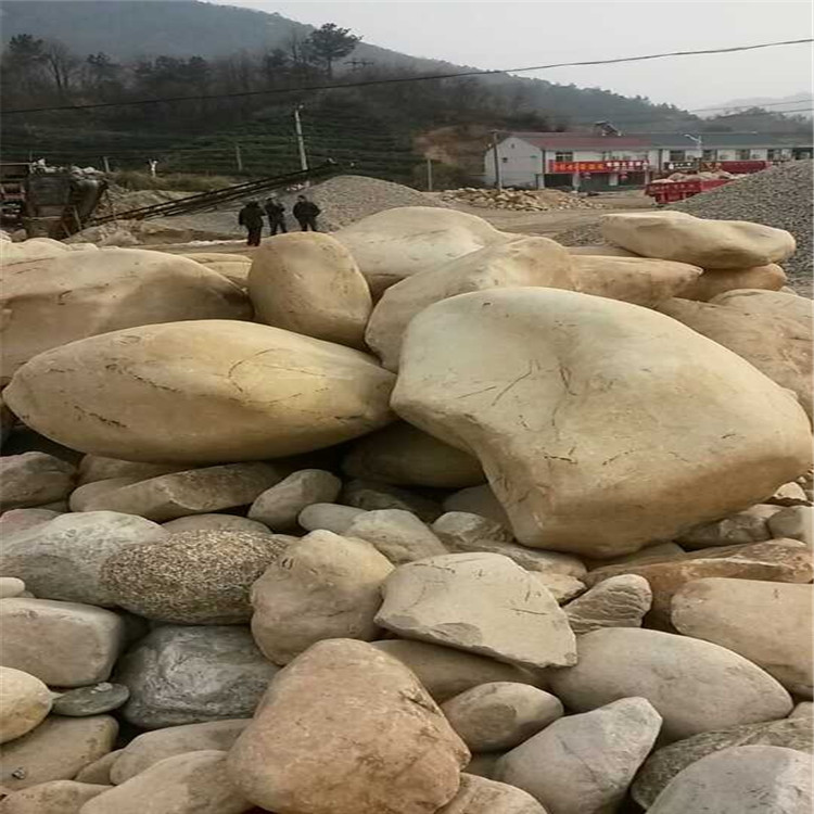河南水景假山石出售 让人产生一种舒畅的感觉