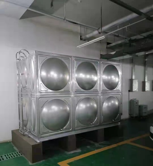 不锈钢304水箱的特点