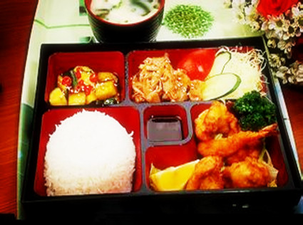 八宝鸡翅米饭套餐