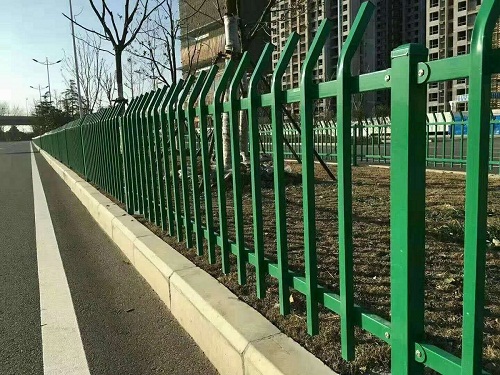 护栏