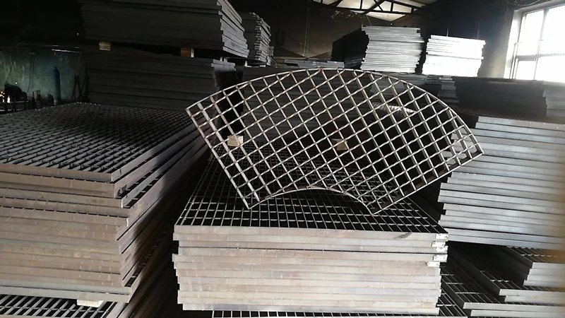 热镀锌钢格板生产过程中应注意避免哪些问题
