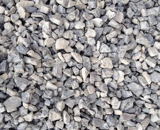 砂石厂家讲述石灰石主要用途？