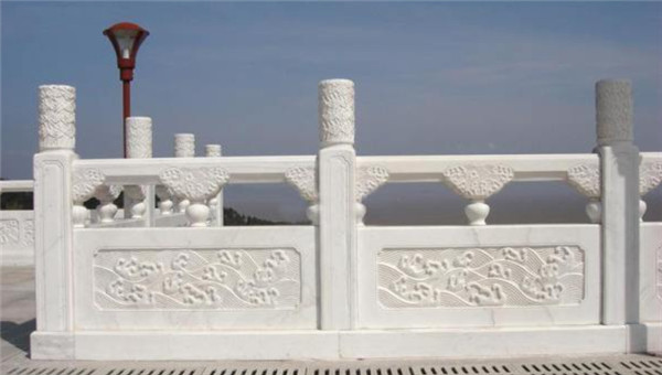 河南雕塑护栏安装