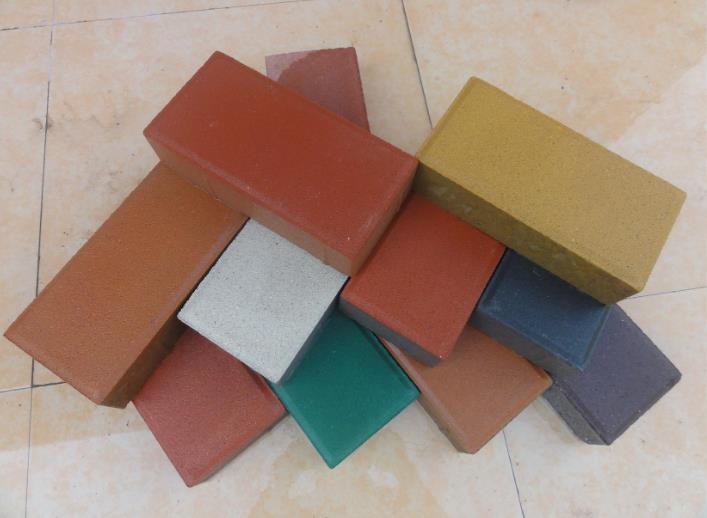 彩色瓷砖搭配技巧 卫生间用什么彩砖好？小编带你来了解！