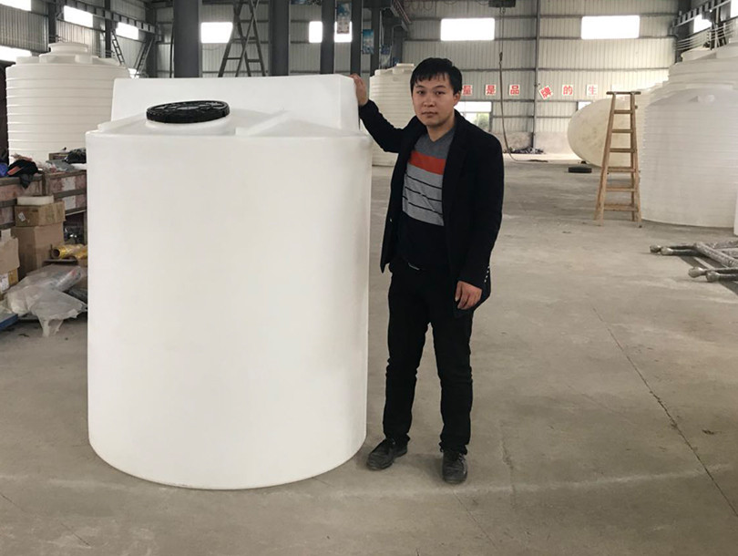 pe塑料桶 大型塑料桶生产厂家