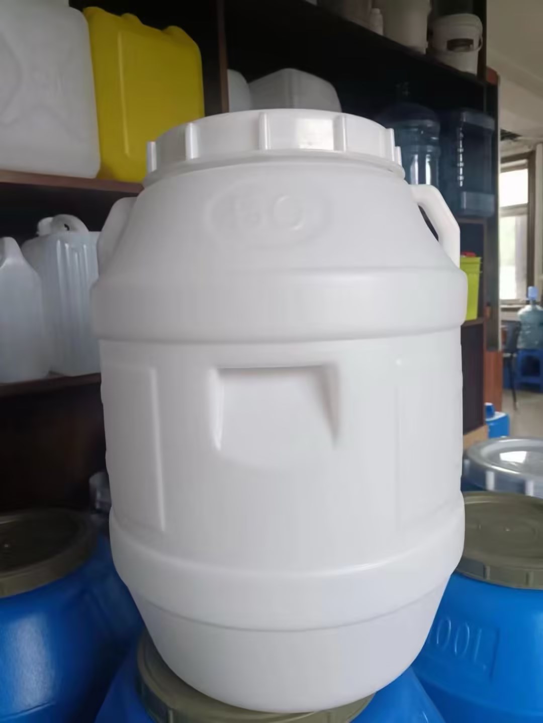 【哈尔滨塑料桶】塑料桶加工方法