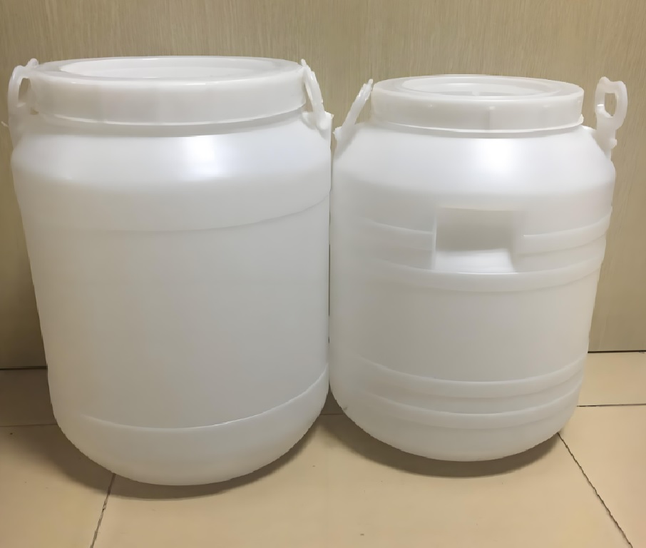 哈尔滨鑫顺达塑料制品有限公司：专业塑料容器制造与批发领军企业