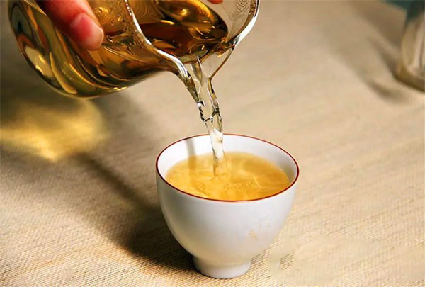 太原茶藝師應該如何控制茶性和泡茶的節奏