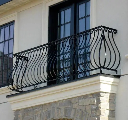 住宅阳台防护栏杆的设置要符合哪些要求