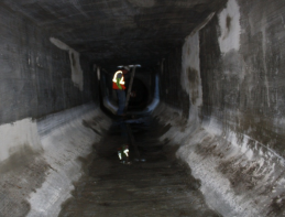 大断面隧道涵洞人工喷涂修复