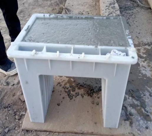 急流槽塑料模具的制作与说明