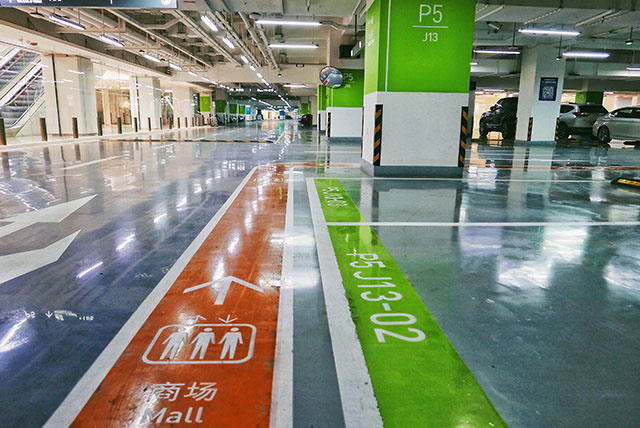 鼎泰带您了解停车场地坪漆