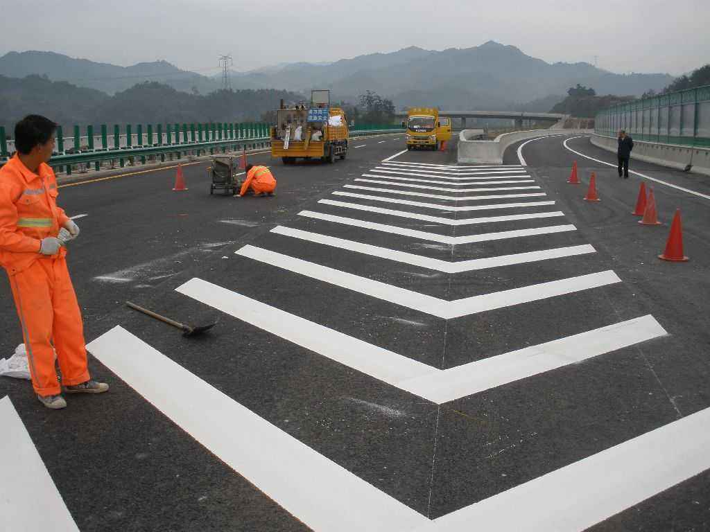 道路热熔划线