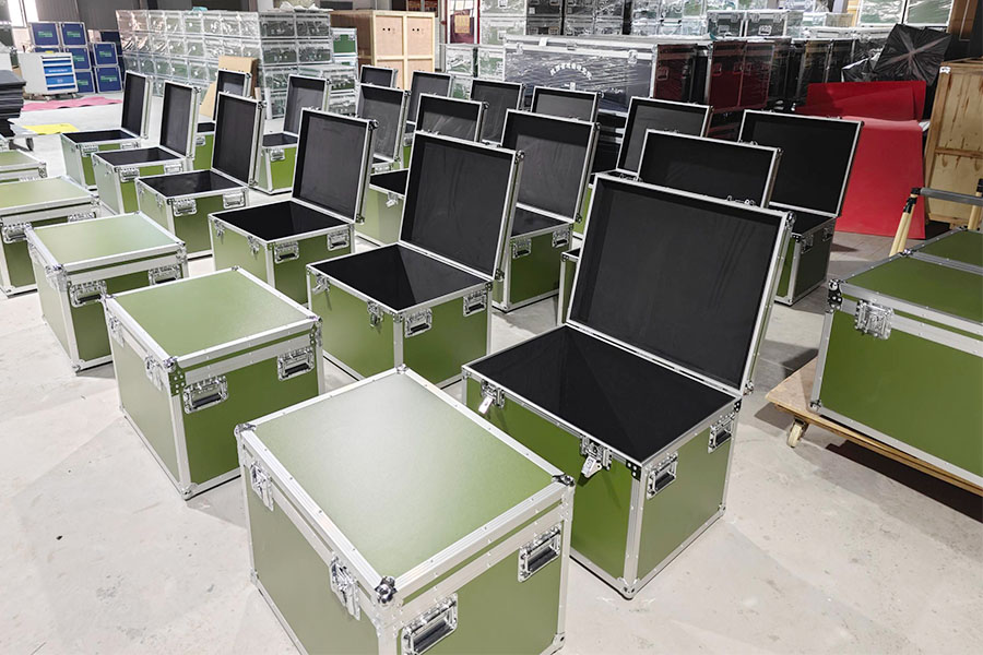 陕西三峰圆满完成中船重工900只包装箱项目