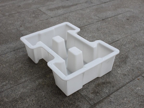 塑料模具形势