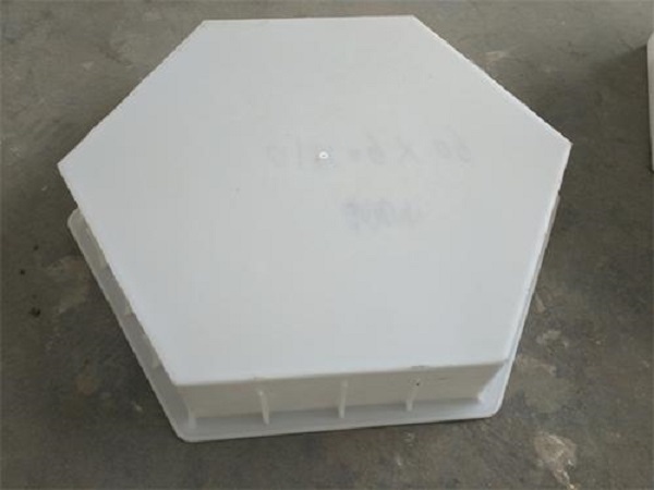 制作塑料模具