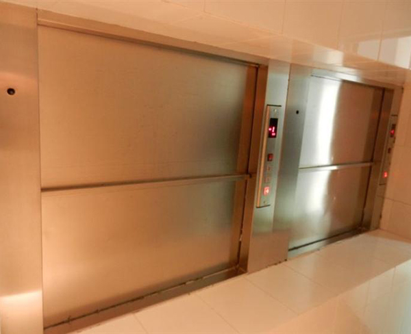 杂物电梯发生故障时采取措施及优缺点展前景