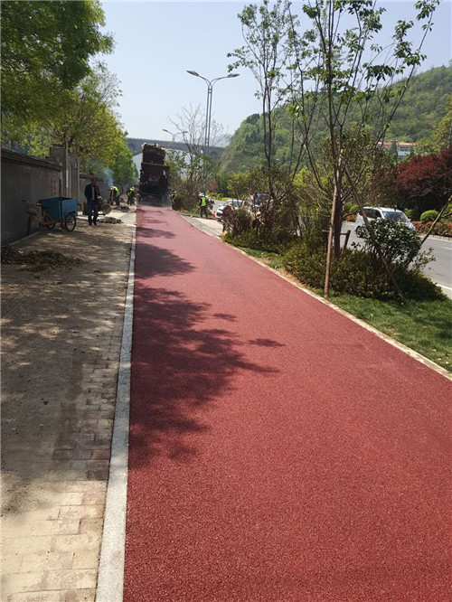 陜西彩色瀝青路面廠家