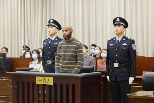 美国籍男教师在华杀害女学生被判死刑