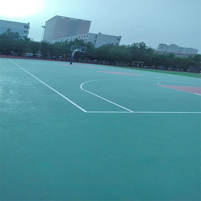郑州市八十四中学丙烯酸塑胶篮球场施工案例