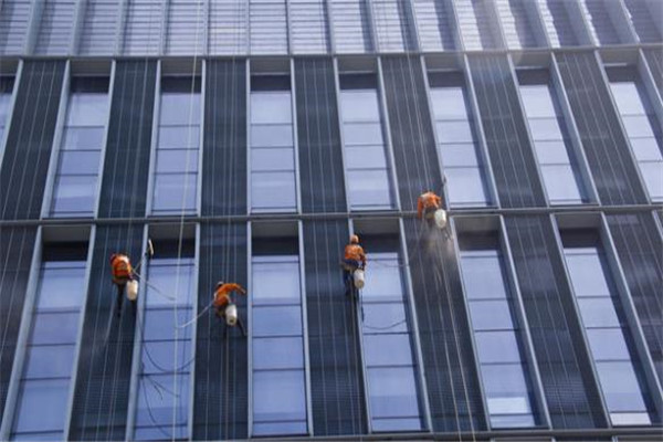 石河子市技术监督局每年大楼清洁玻璃