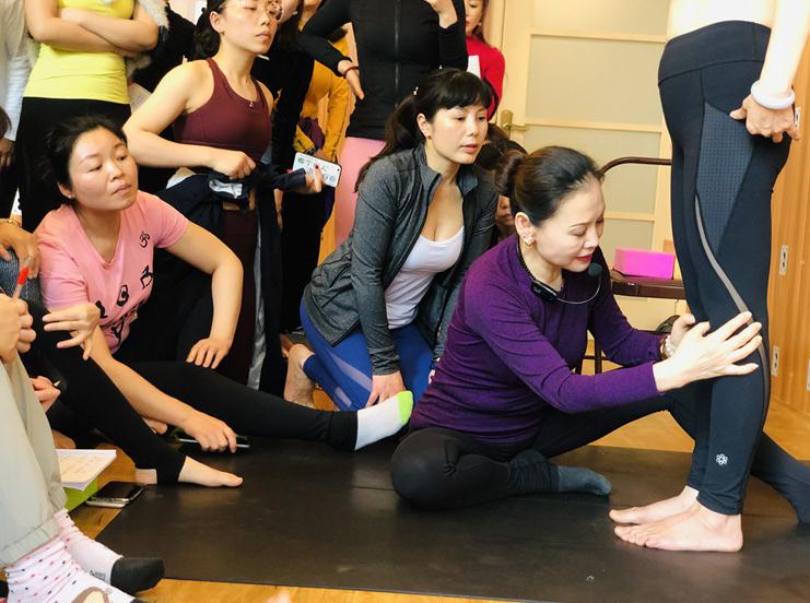西安瑜伽教练班培训